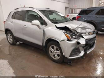 CHEVROLET TRAX FWD LT