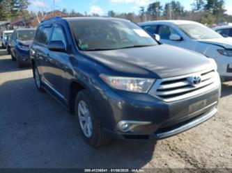 TOYOTA HIGHLANDER SE V6