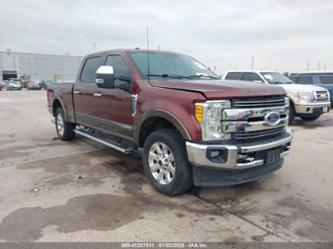 FORD F-250 LARIAT