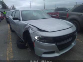 DODGE CHARGER SXT RWD