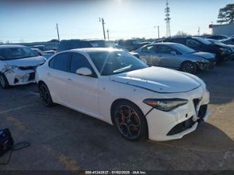 ALFA ROMEO GIULIA TI AWD