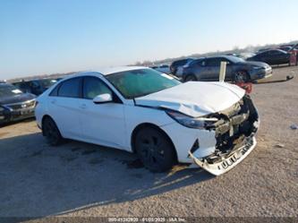 HYUNDAI ELANTRA BLUE