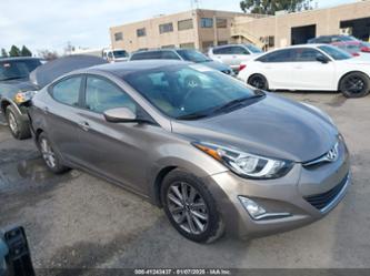 HYUNDAI ELANTRA SE