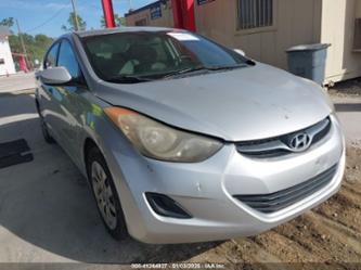 HYUNDAI ELANTRA GLS