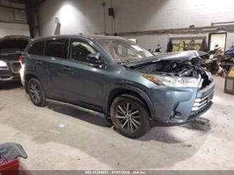 TOYOTA HIGHLANDER XLE