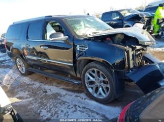 CADILLAC ESCALADE PLATINUM EDITION