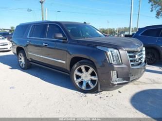 CADILLAC ESCALADE PREMIUM