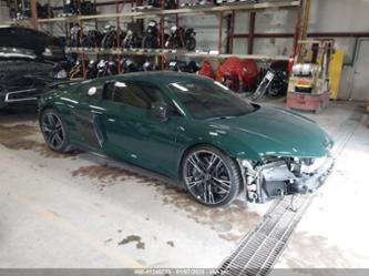 AUDI R8 V10 PERFORMANCE QUATTRO S TRONIC