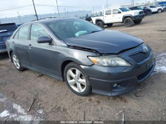 TOYOTA CAMRY SE