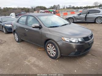 KIA FORTE EX