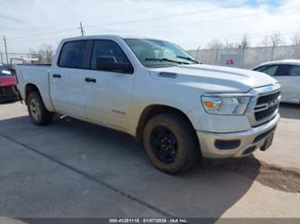 RAM 1500 TRADESMAN 4X2 5 7 BOX