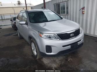 KIA SORENTO LX V6