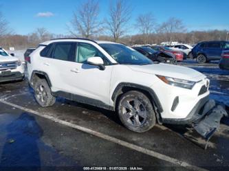 TOYOTA RAV4 XLE