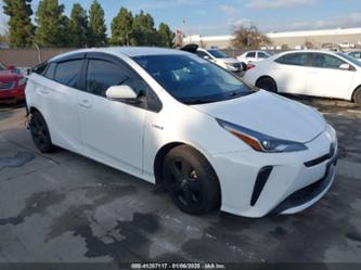 TOYOTA PRIUS XLE