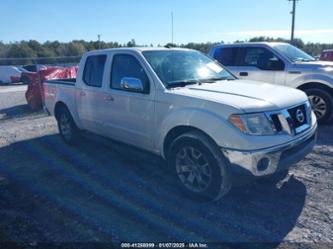 NISSAN FRONTIER SL