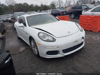 PORSCHE PANAMERA S