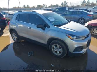 CHEVROLET TRAX FWD LT