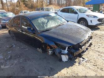 HYUNDAI ELANTRA BLUE