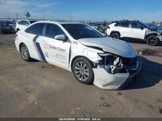 TOYOTA CAMRY HYBRID XLE