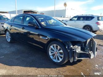 JAGUAR XF 25T PREMIUM