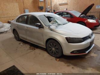 VOLKSWAGEN JETTA 2.0L S