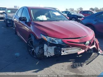 TOYOTA CAMRY SE