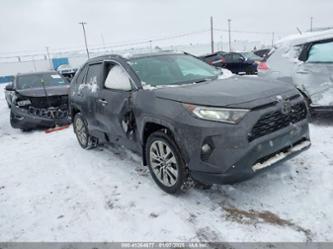 TOYOTA RAV4 XLE PREMIUM