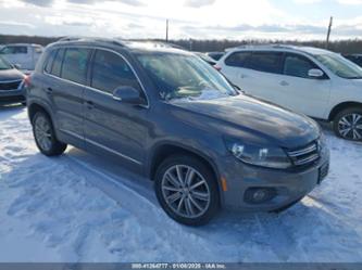 VOLKSWAGEN TIGUAN SE