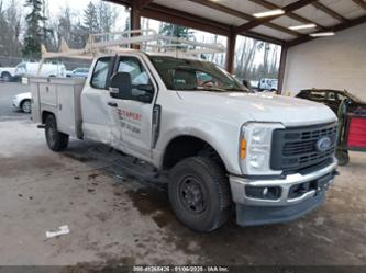 FORD F-250 XL