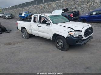 TOYOTA TACOMA SR5