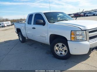 CHEVROLET SILVERADO 1500 LT