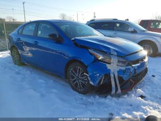 KIA FORTE GT-LINE