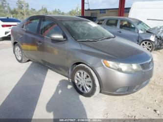 KIA FORTE EX