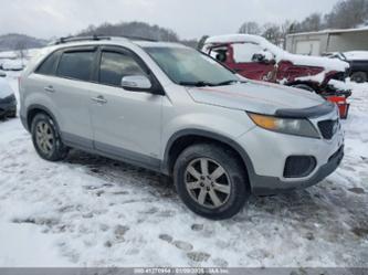 KIA SORENTO LX V6