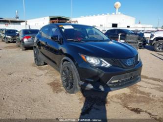 NISSAN ROGUE SPORT S