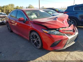 TOYOTA CAMRY SE