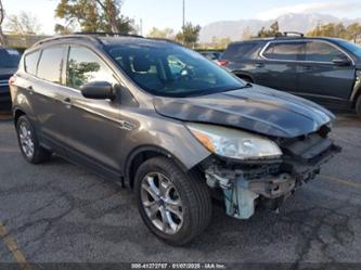 FORD ESCAPE SE