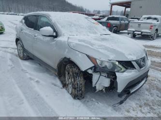 NISSAN ROGUE SPORT S