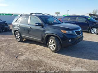 KIA SORENTO LX