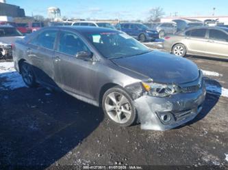 TOYOTA CAMRY SE SPORT