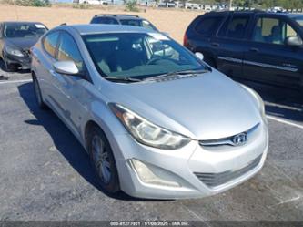 HYUNDAI ELANTRA SE