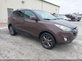 HYUNDAI TUCSON SE