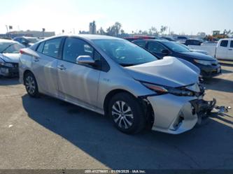 TOYOTA PRIUS PRIME XLE