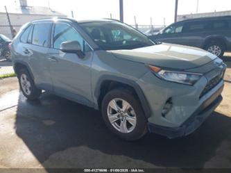 TOYOTA RAV4 XLE