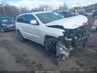 JEEP GRAND CHEROKEE LAREDO X 4X4