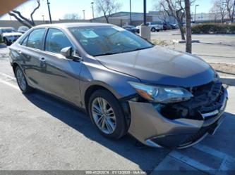 TOYOTA CAMRY SE