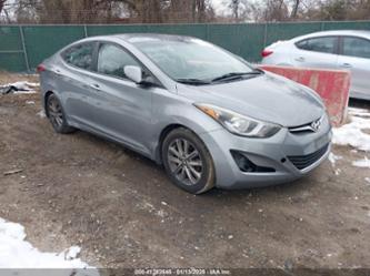 HYUNDAI ELANTRA SE