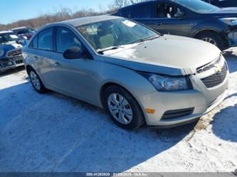 CHEVROLET CRUZE LS AUTO