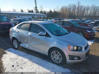 CHEVROLET SONIC LT AUTO