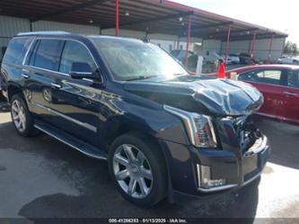 CADILLAC ESCALADE LUXURY